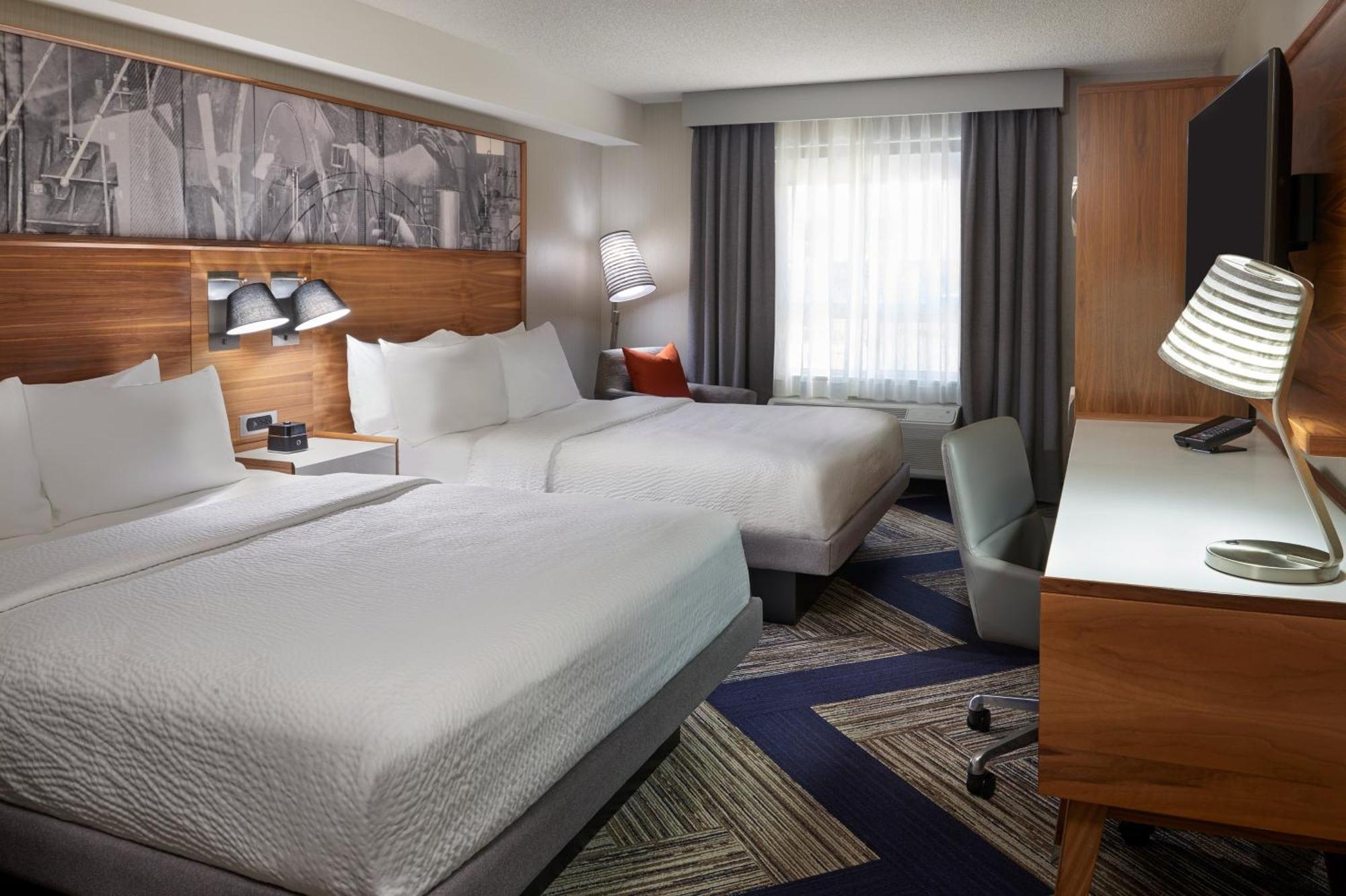 Four Points By Sheraton ווהוגן מראה חיצוני תמונה